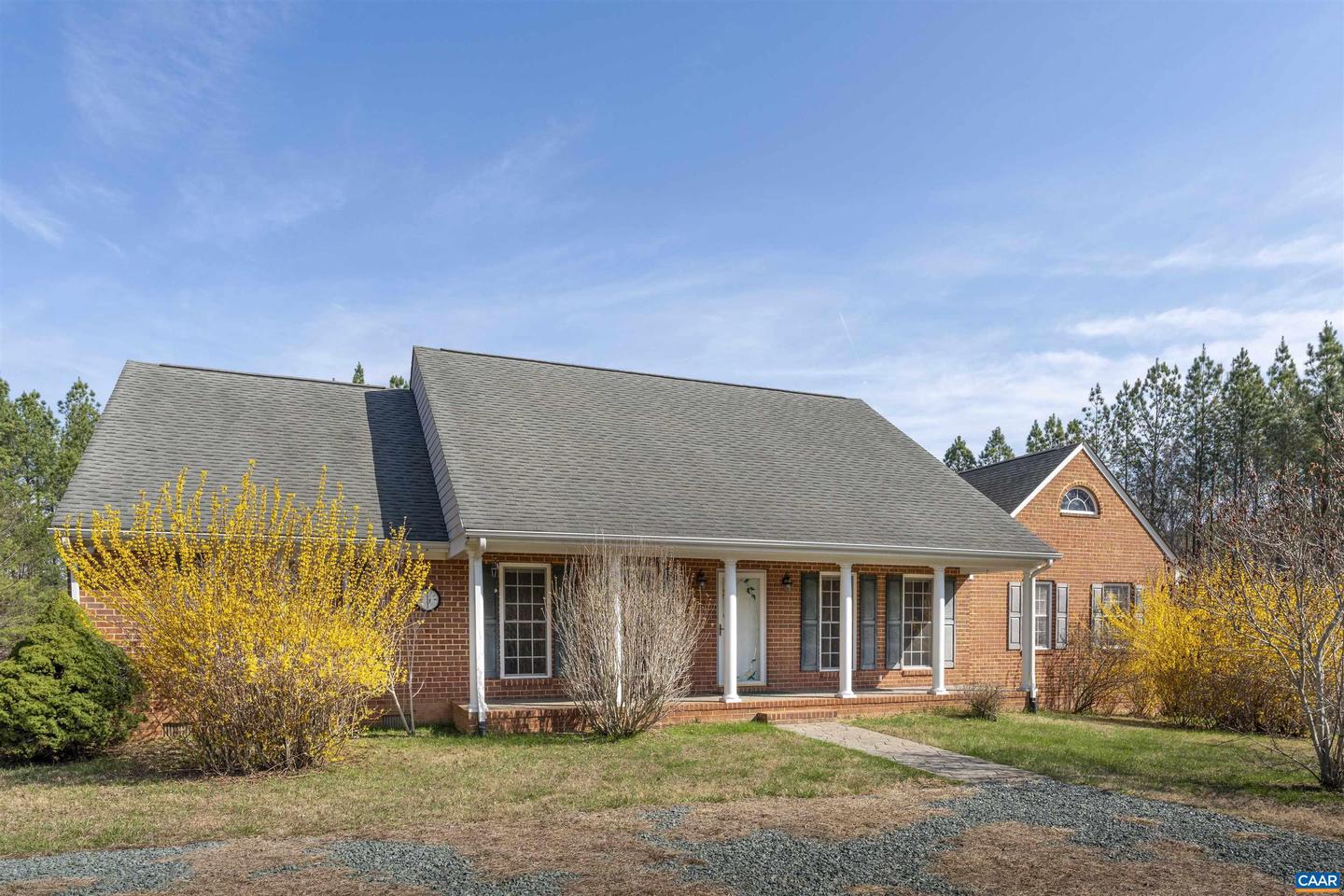 2508 Thomas Jefferson Pkwy, Charlottesville