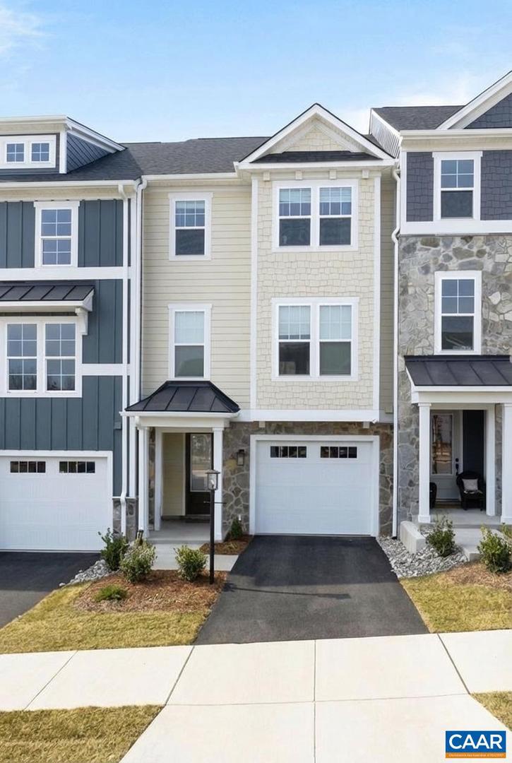 4b-412 Belvedere Blvd