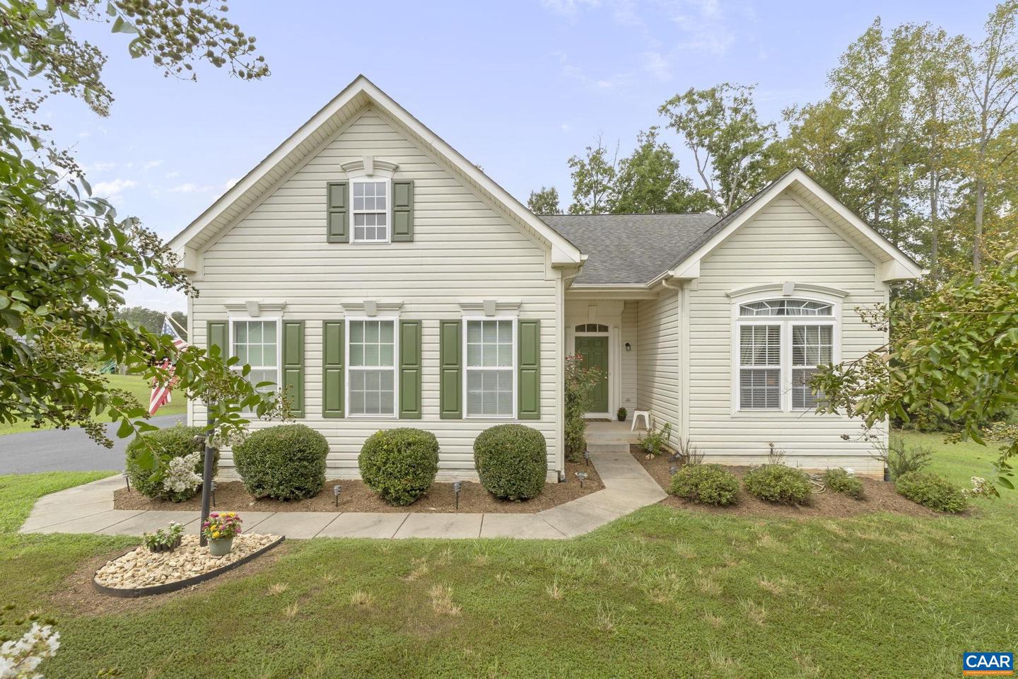 179 Justin Dr, Palmyra