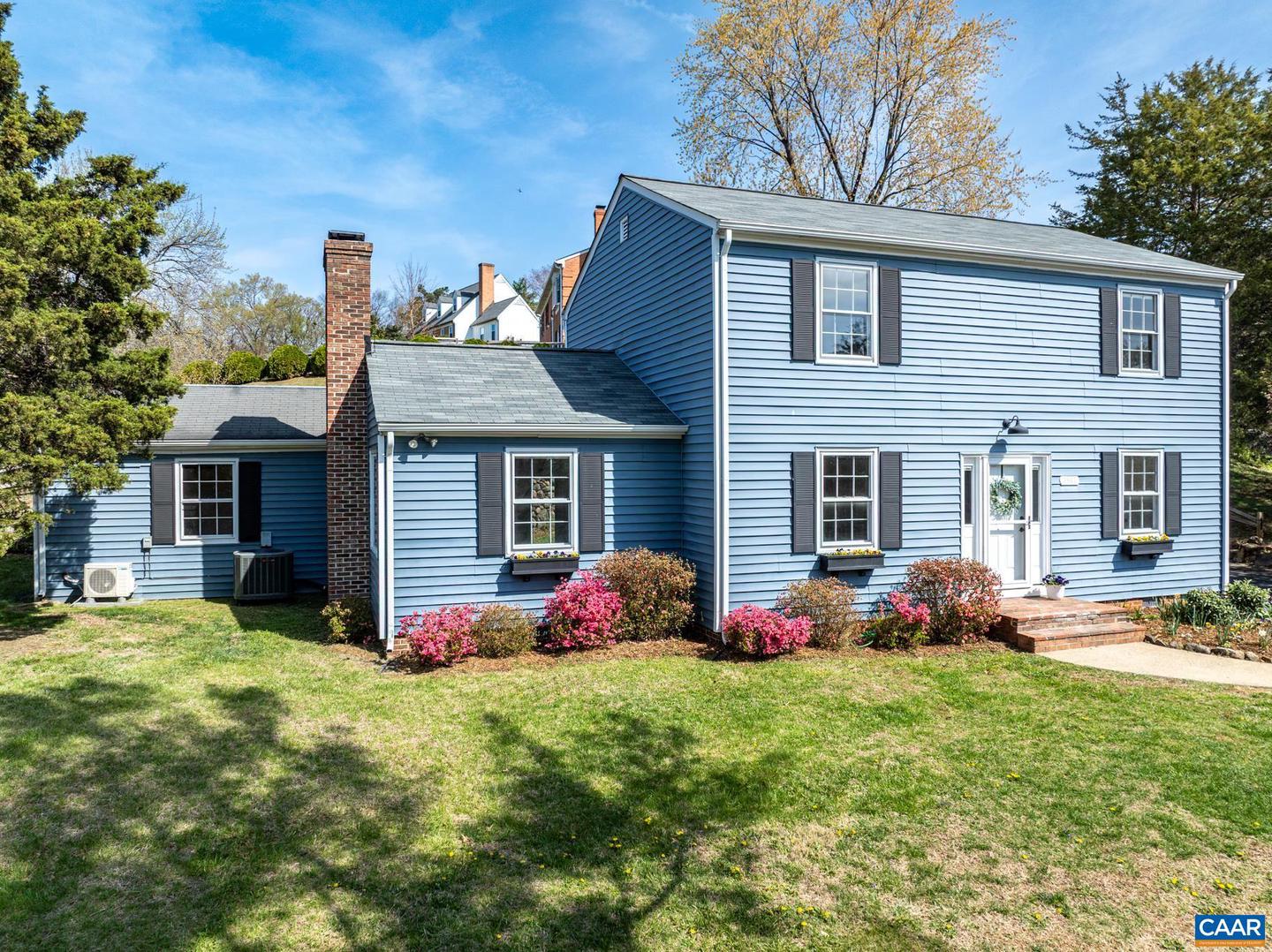 1941 Michael Pl, Charlottesville