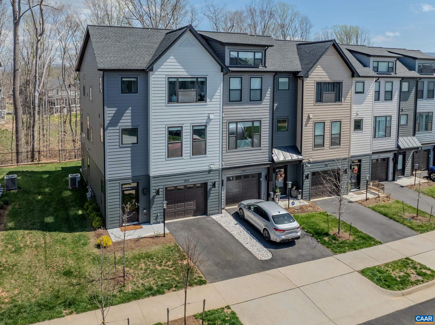 1816 Fowler St, Charlottesville