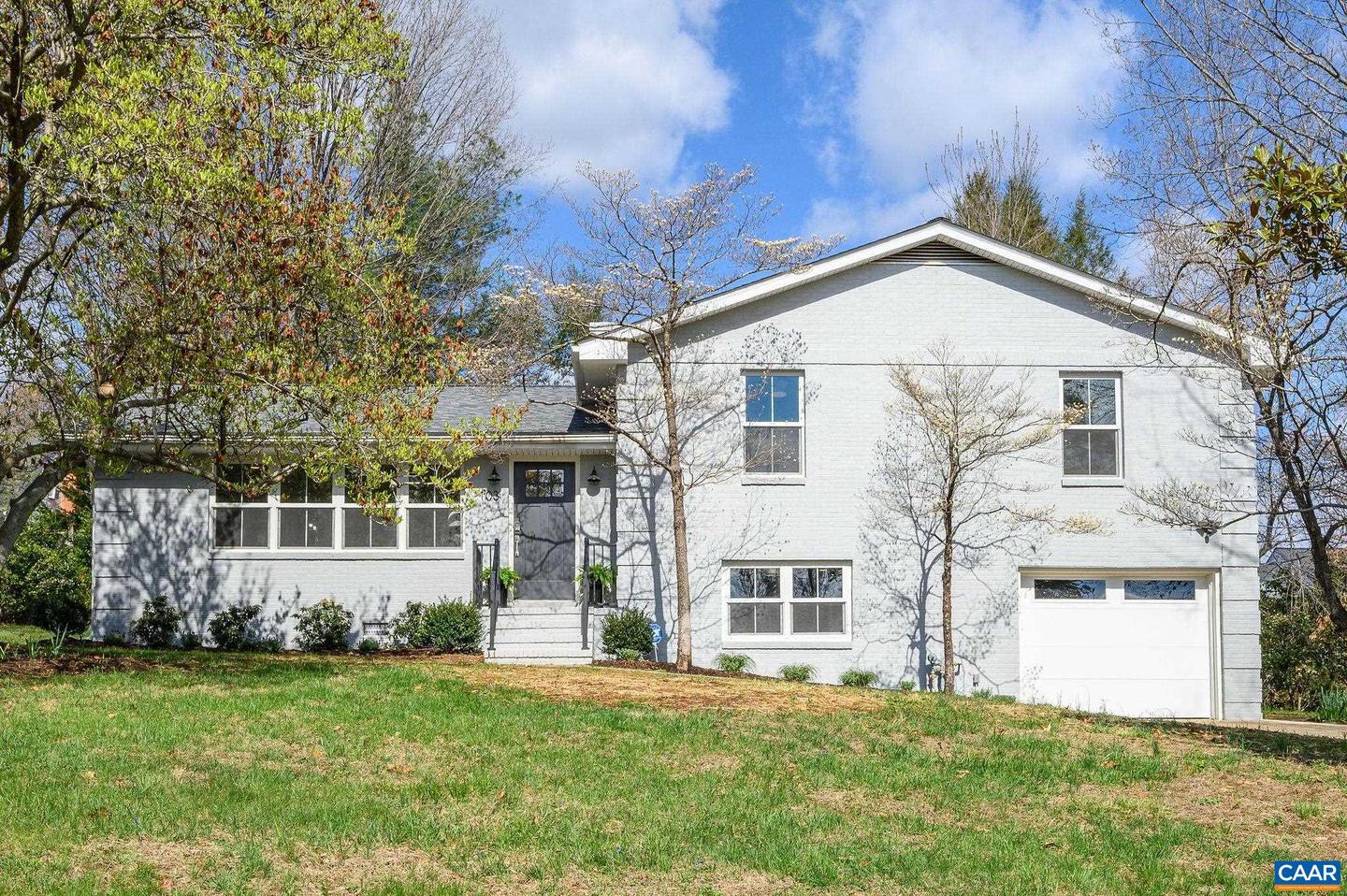 103 Chaucer Rd, Charlottesville