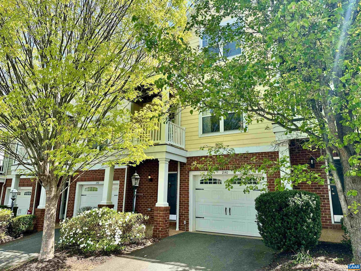 2140 Saranac Ct
