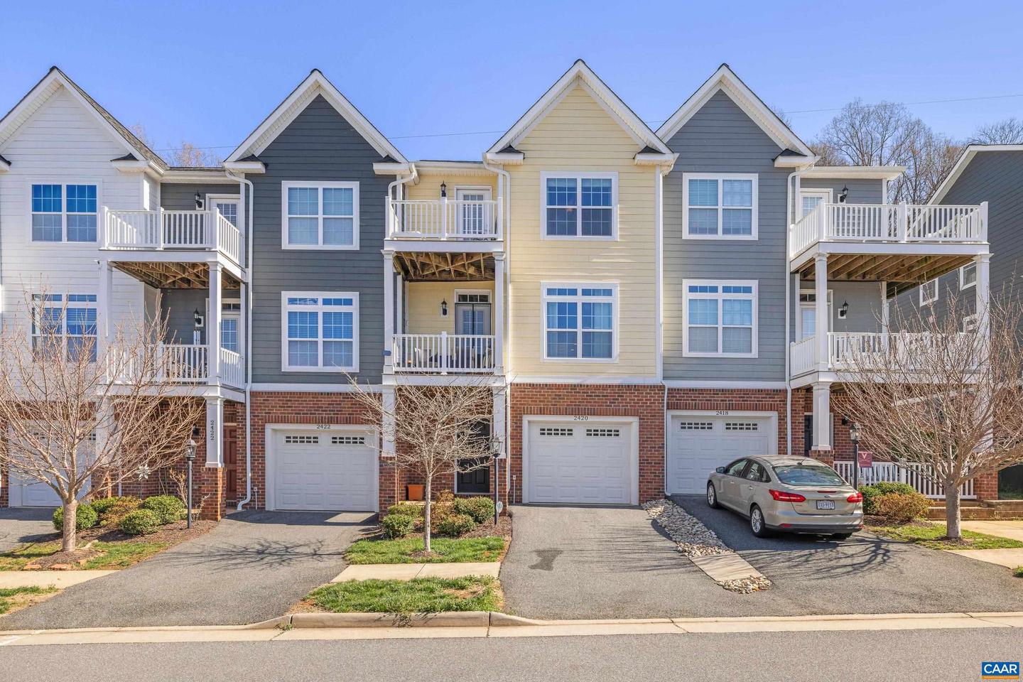 2420 Winthrop Dr, Charlottesville