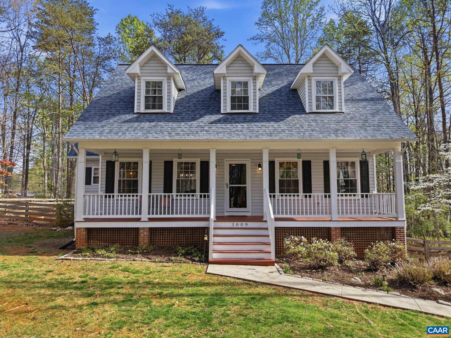 1009 Stonewood Dr, Charlottesville
