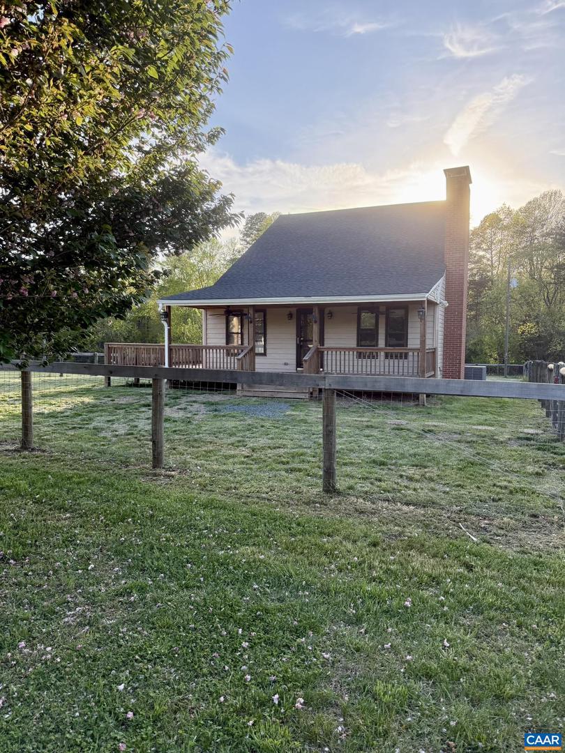 1497 Salem Church Rd, Palmyra
