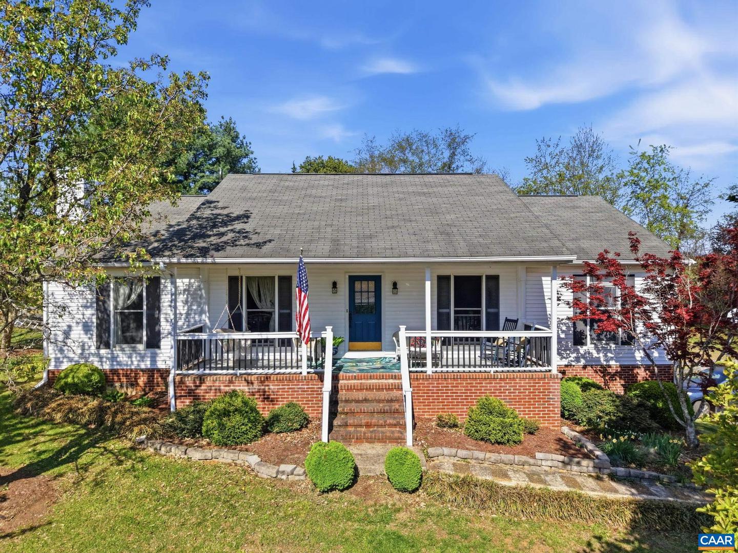 101 Marjorie Ln