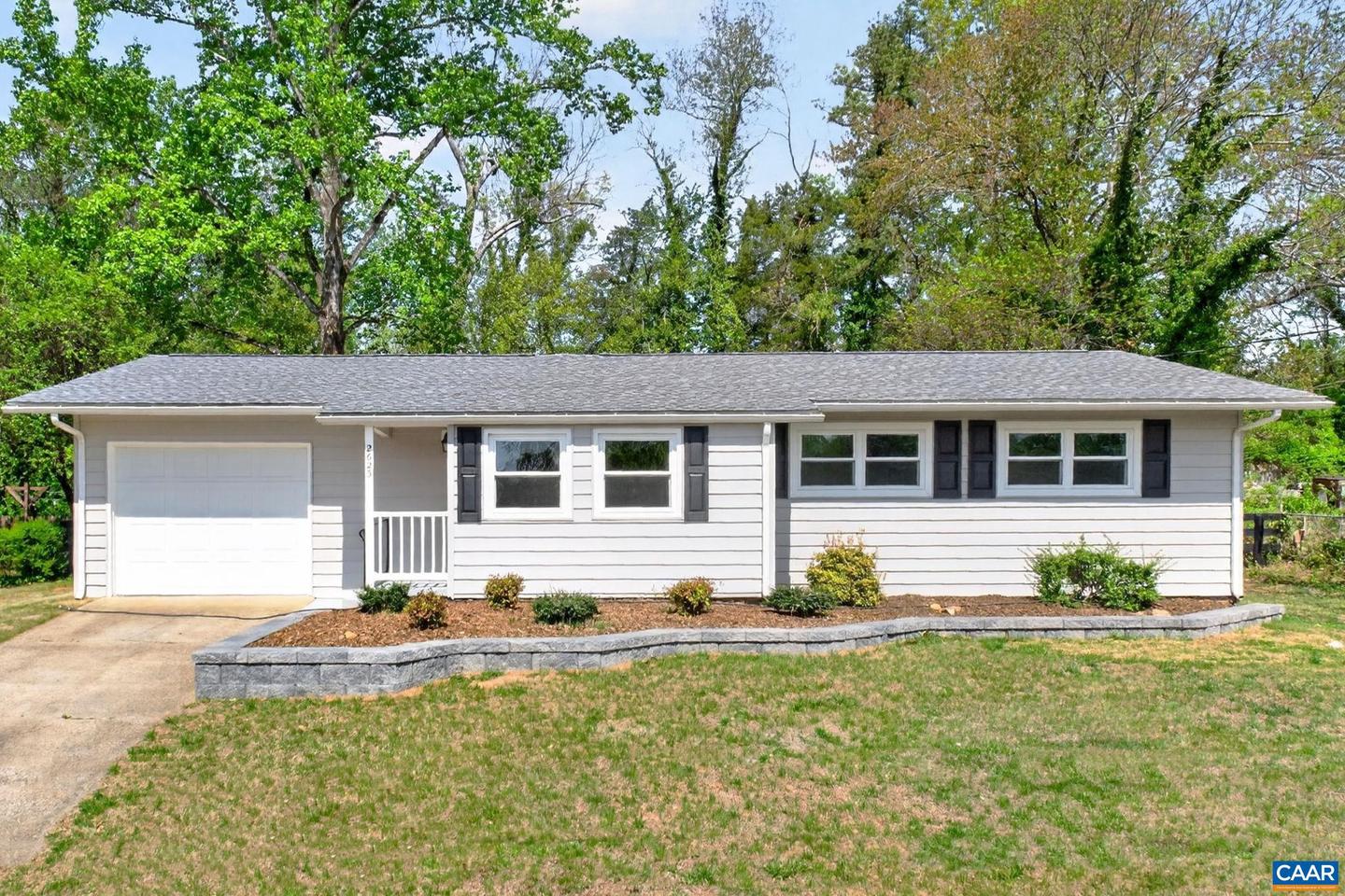 2623 Commonwealth Dr, Charlottesville