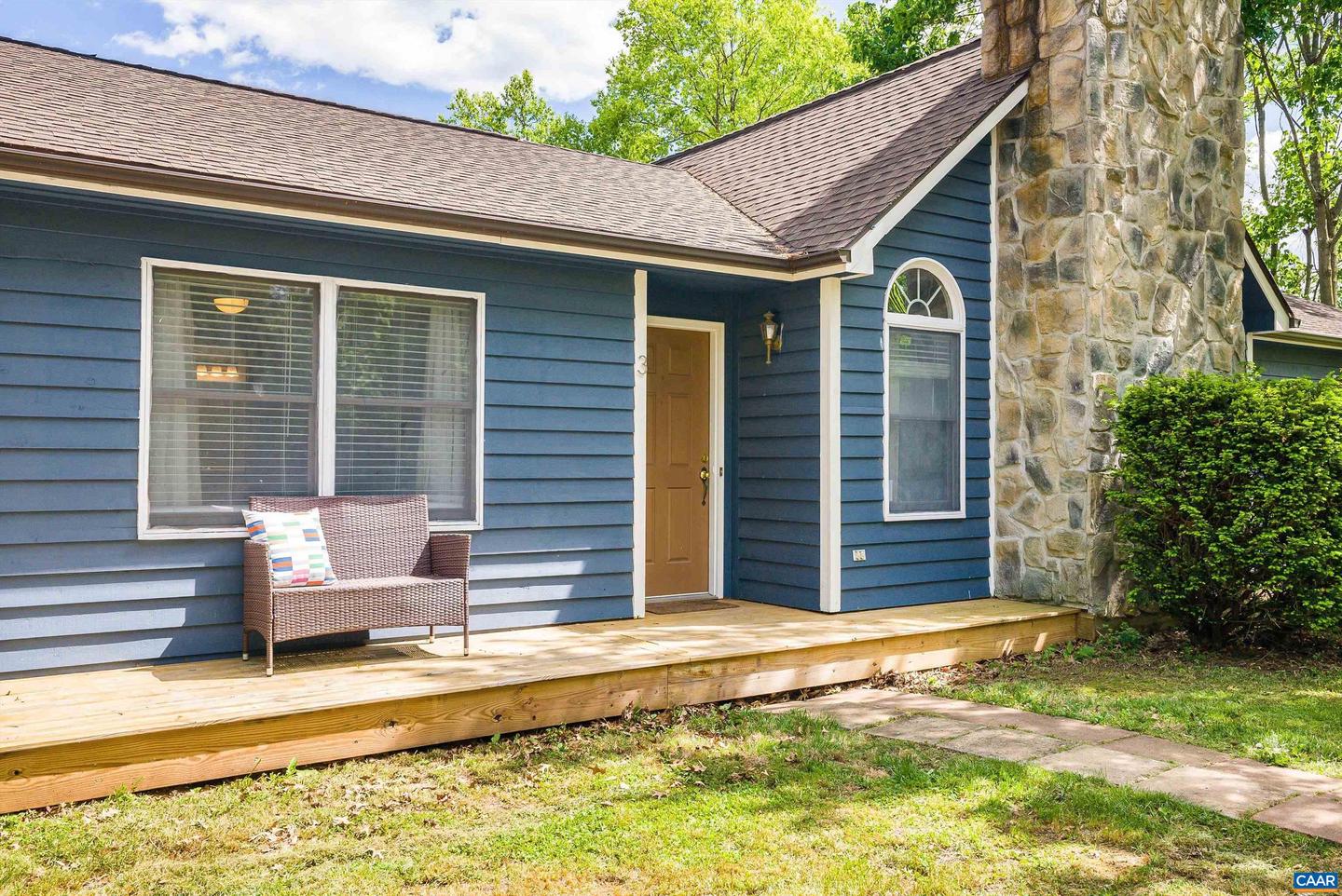 3 Cheyenne Ln, Staunton