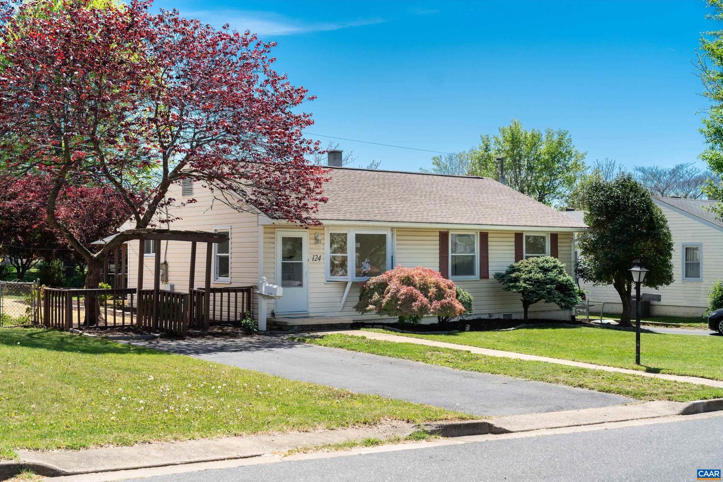 124 James Ave, Waynesboro