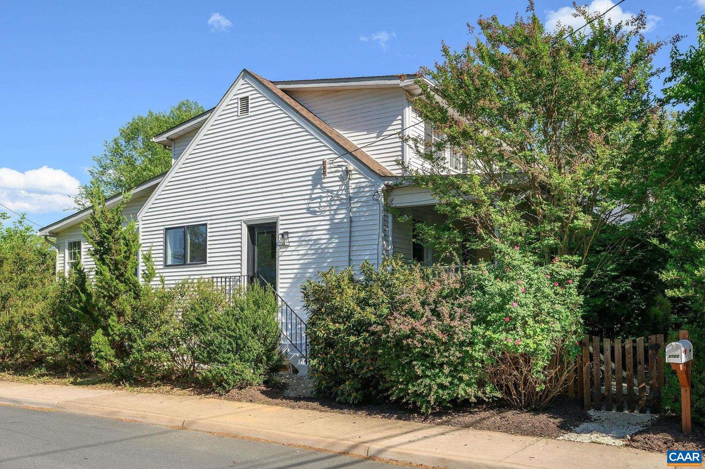 2720 Jefferson Park Ave, Charlottesville