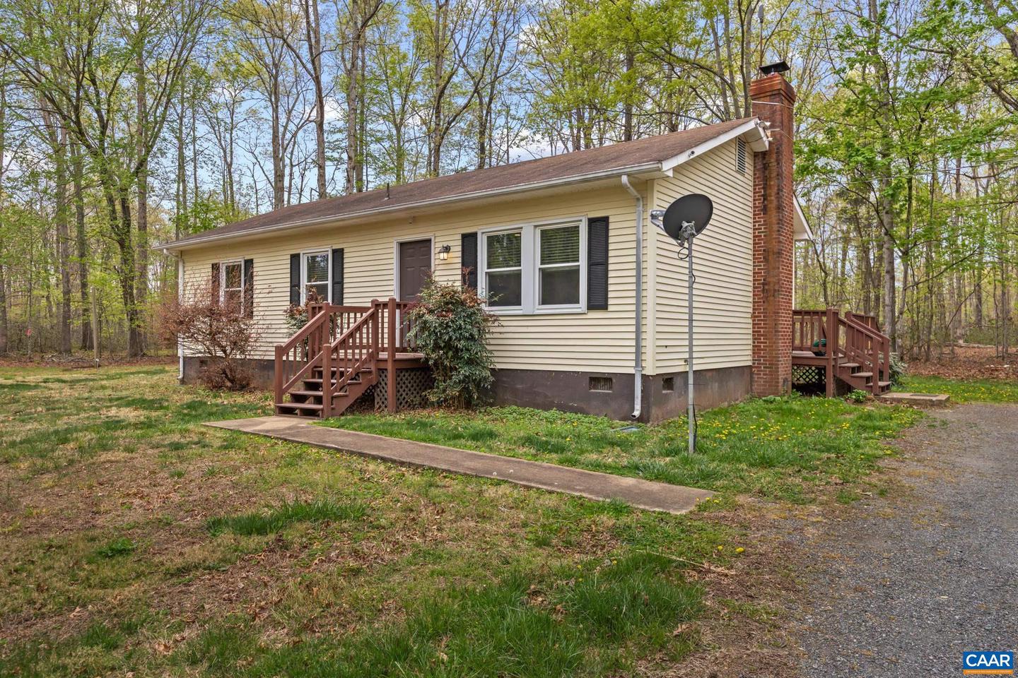 4586 Spotswood Trl, Barboursville