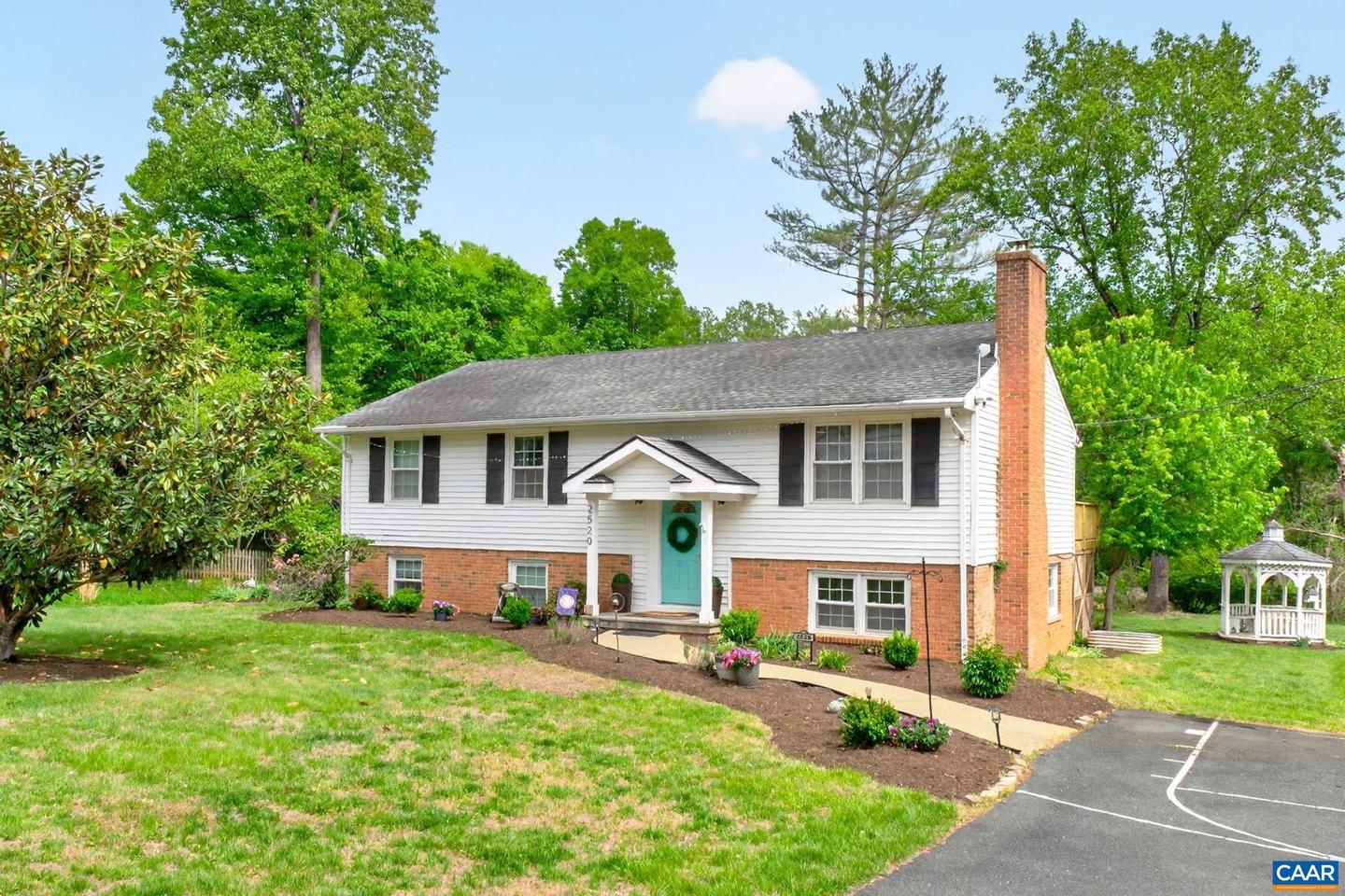 2520 Huntington Rd, Charlottesville
