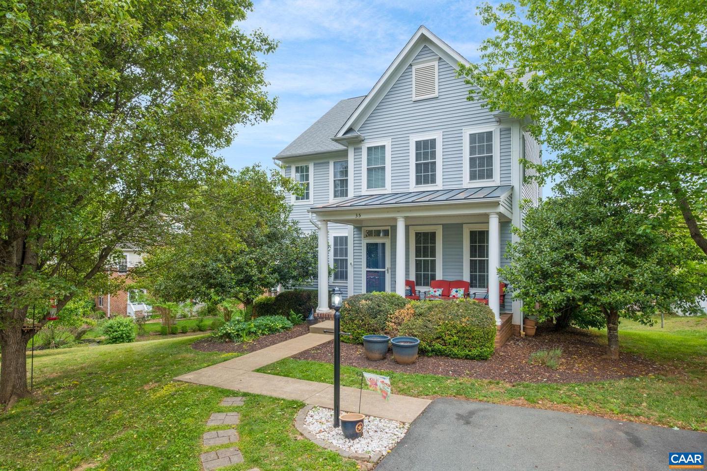 35 Piney Loop