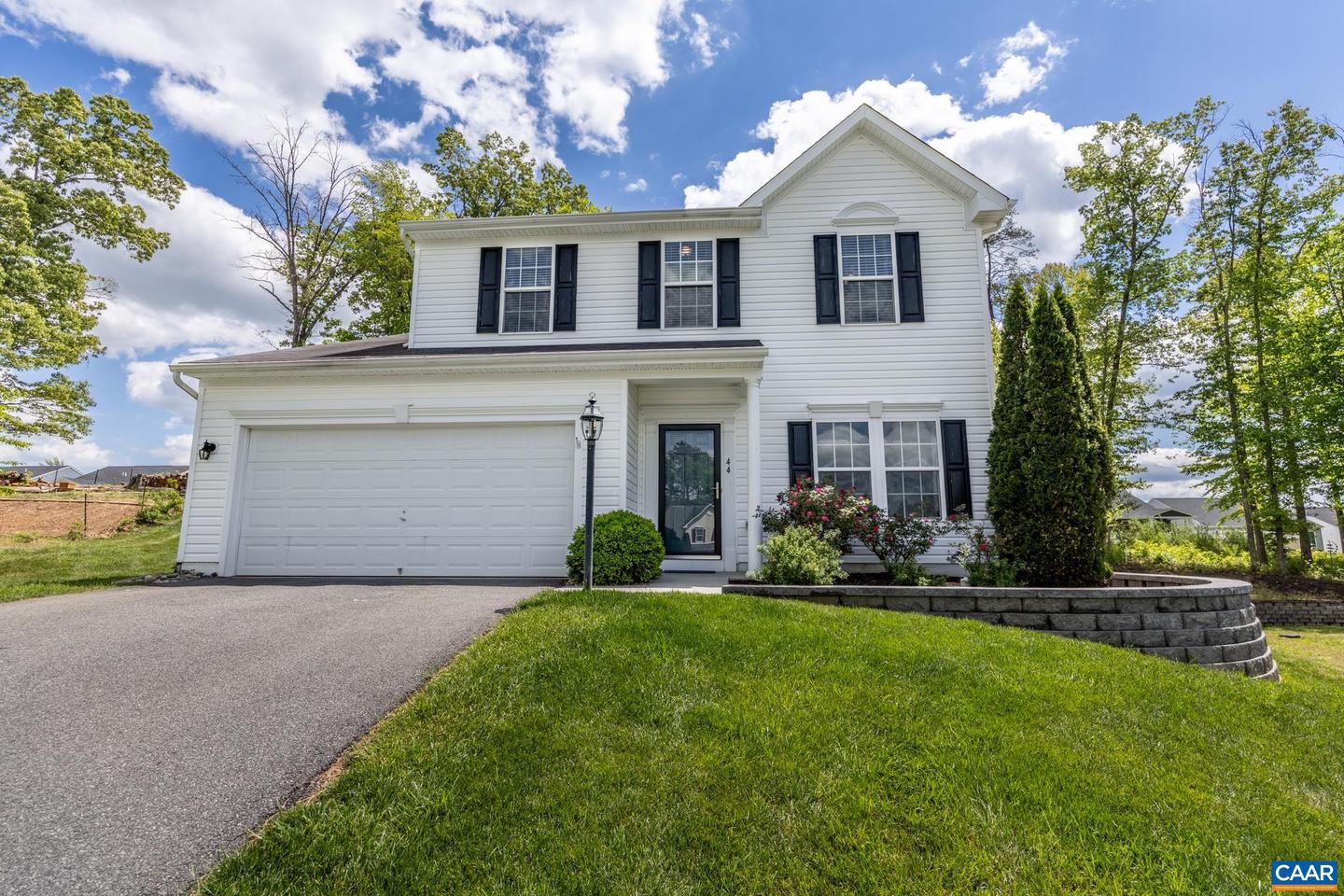 44 Flintstone Ct, Barboursville
