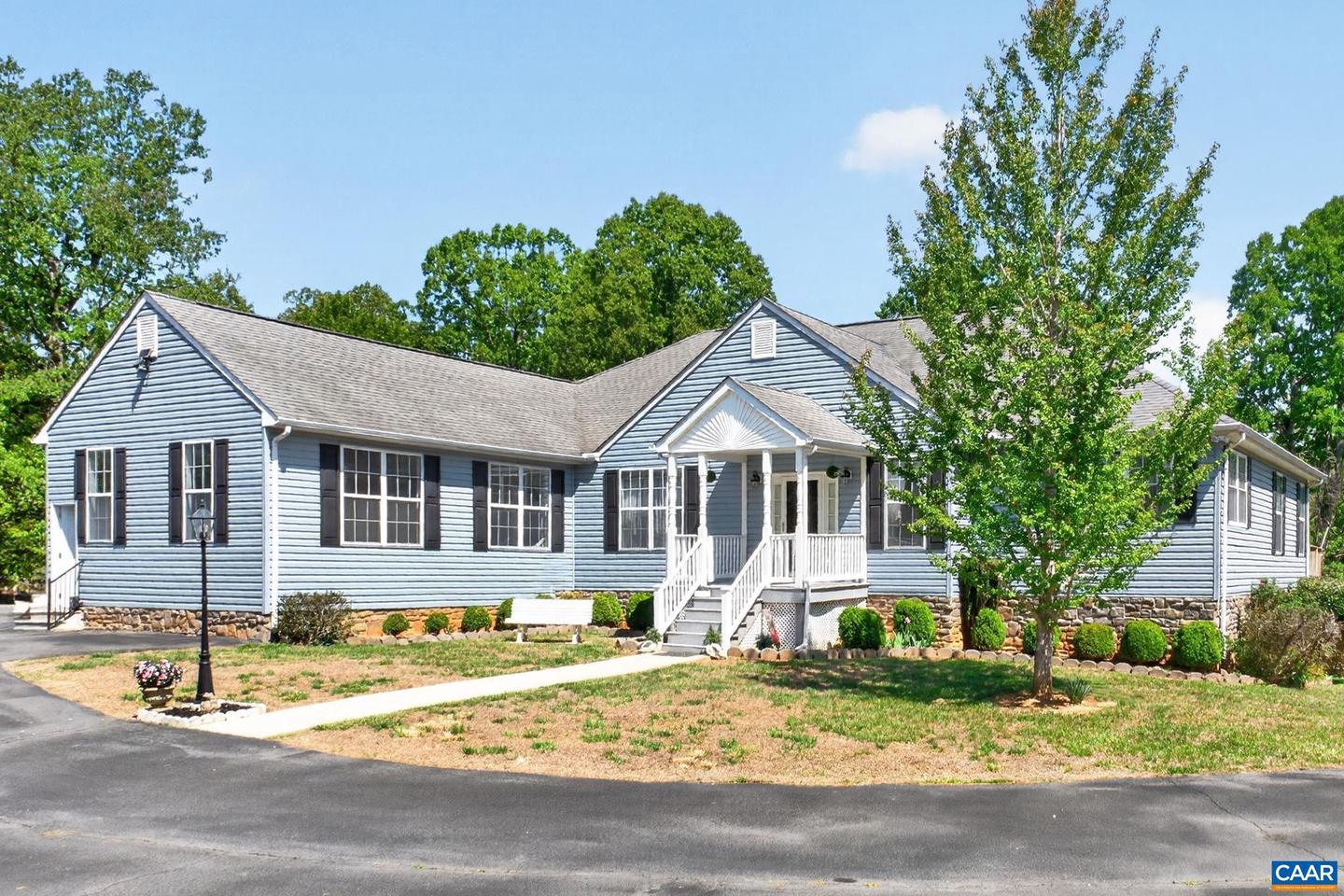 102 Happy Valley Rd