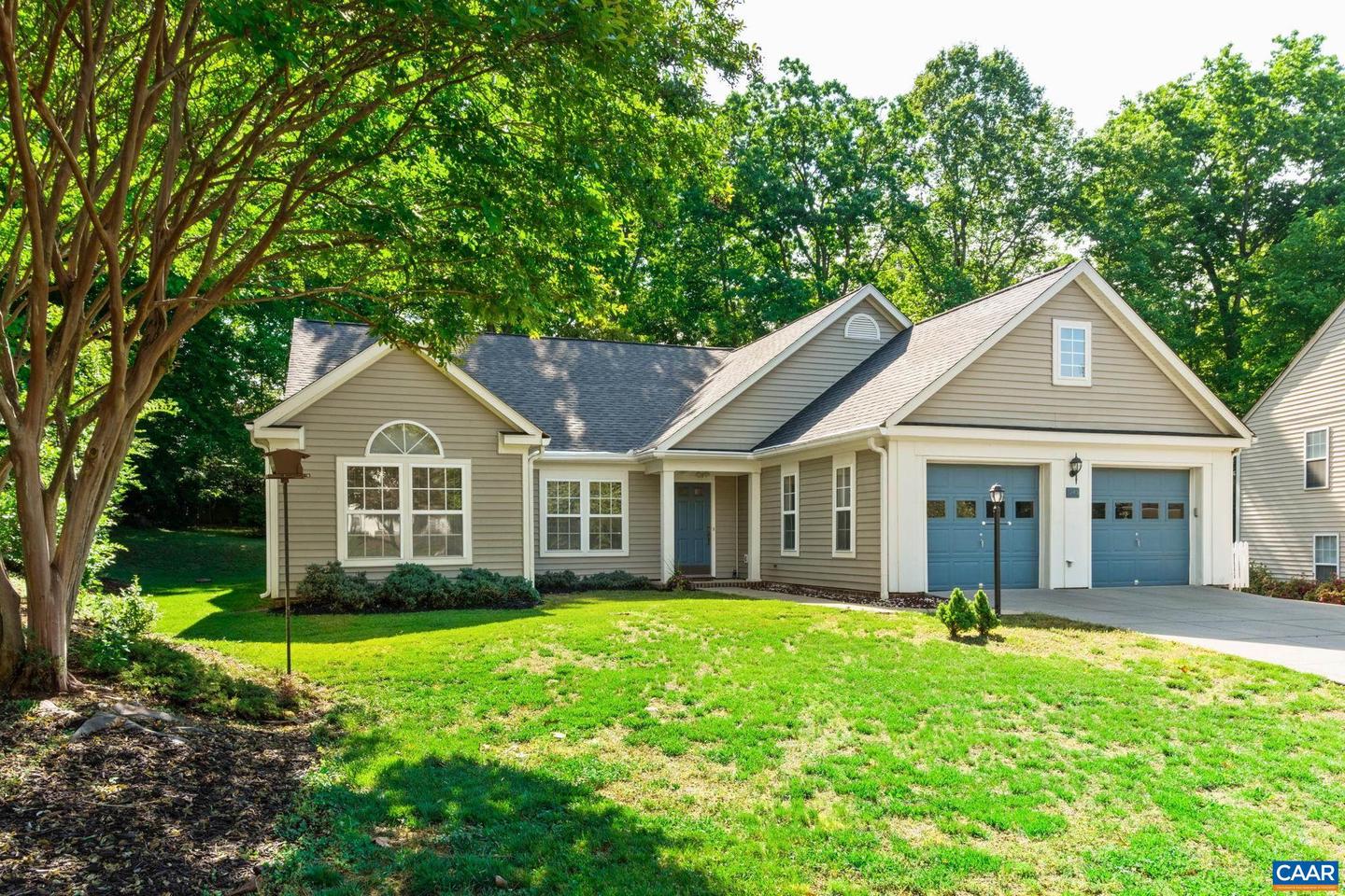 1245 Raintree Dr, Charlottesville
