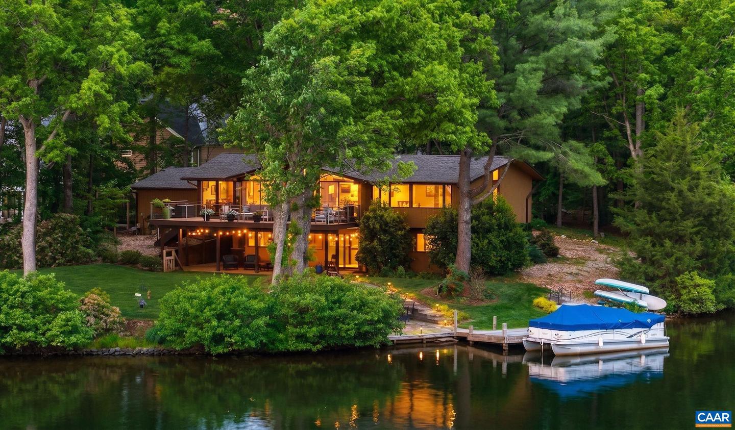 34 Chatham Ln