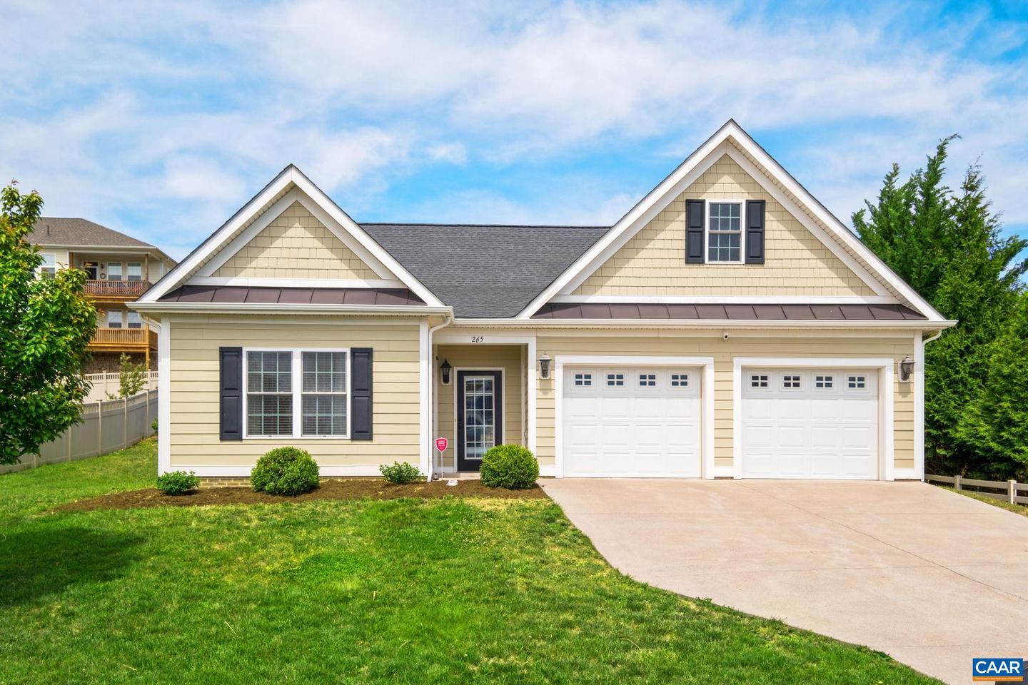 265 Windsor Dr, Fishersville