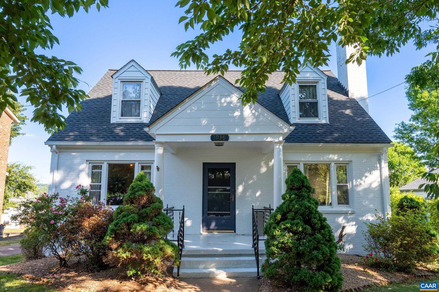 1036 Locust Ave