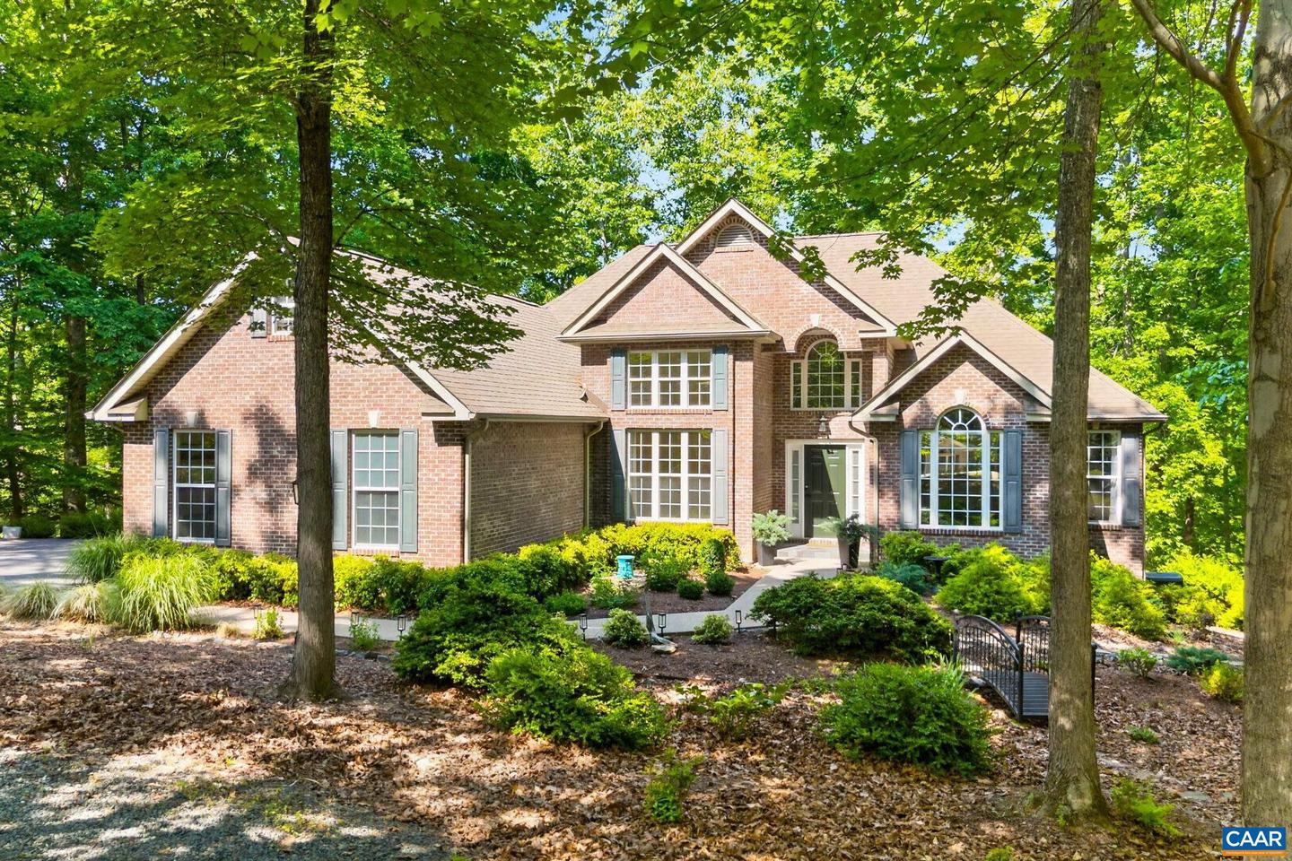 13 Condor Rd