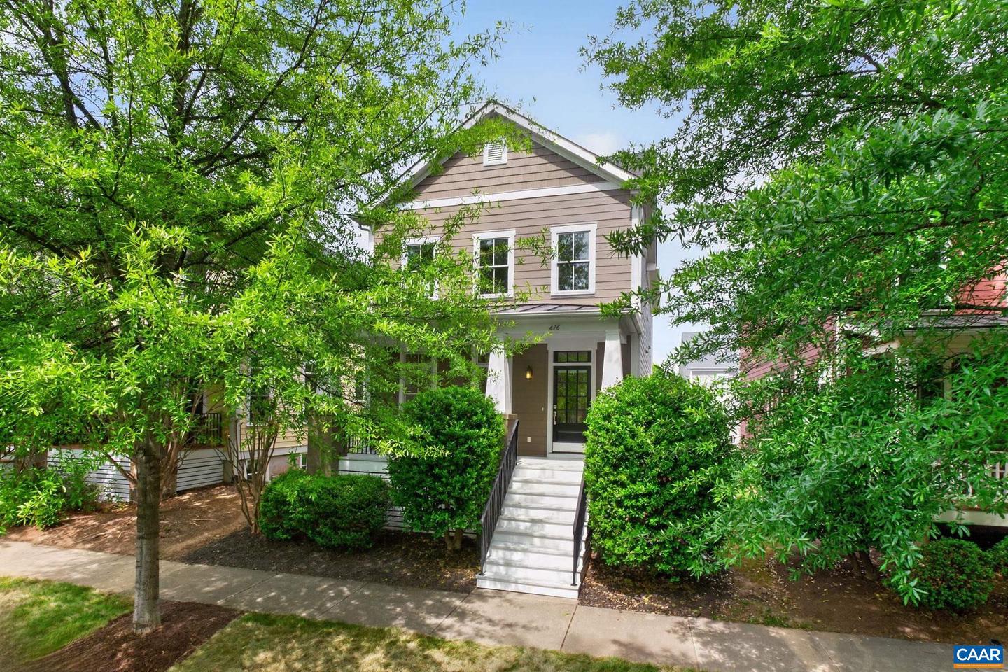 276 Claremont Ln, Crozet
