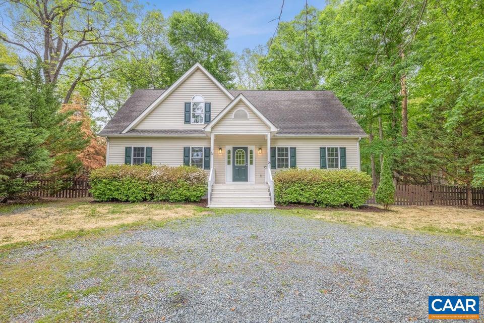 29 Tuscarora Dr
