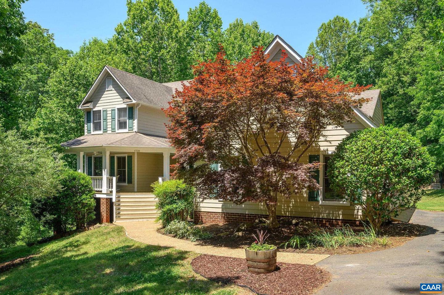 1708 Wright Ln, Charlottesville