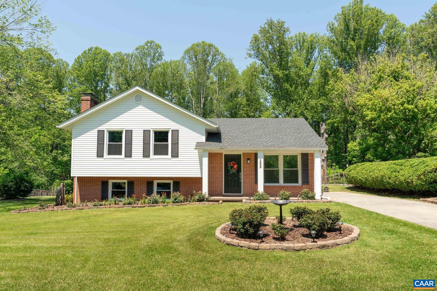355 Whitethorn Ct, Ruckersville