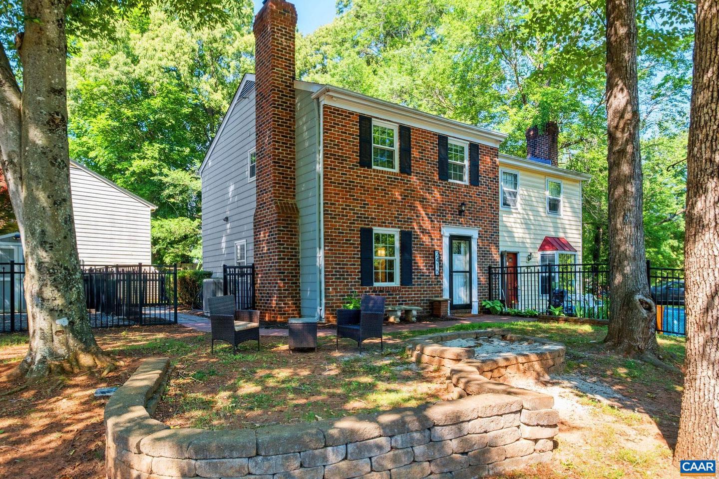 2415 Whitney Ct