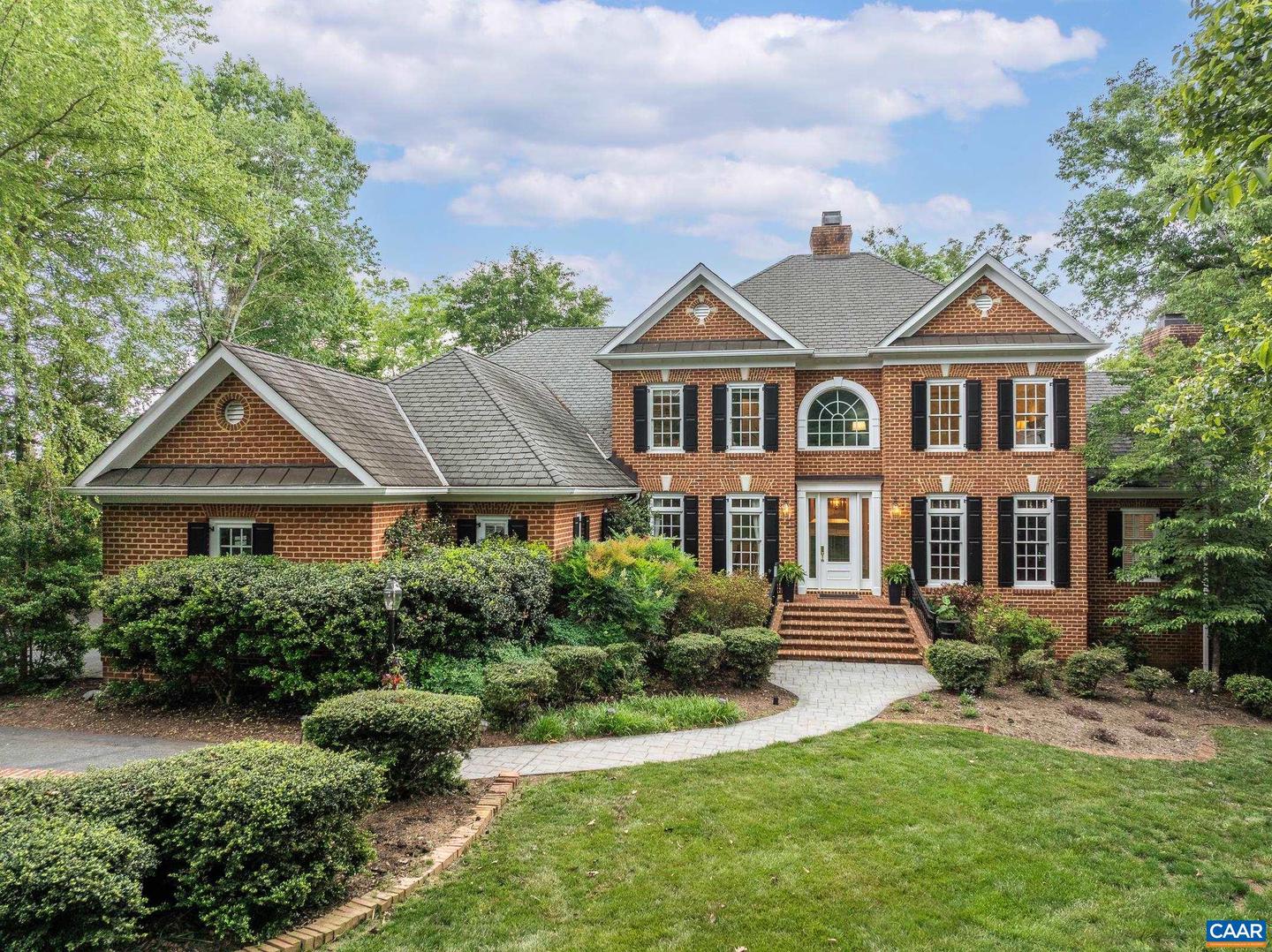 3076 Darby Rd