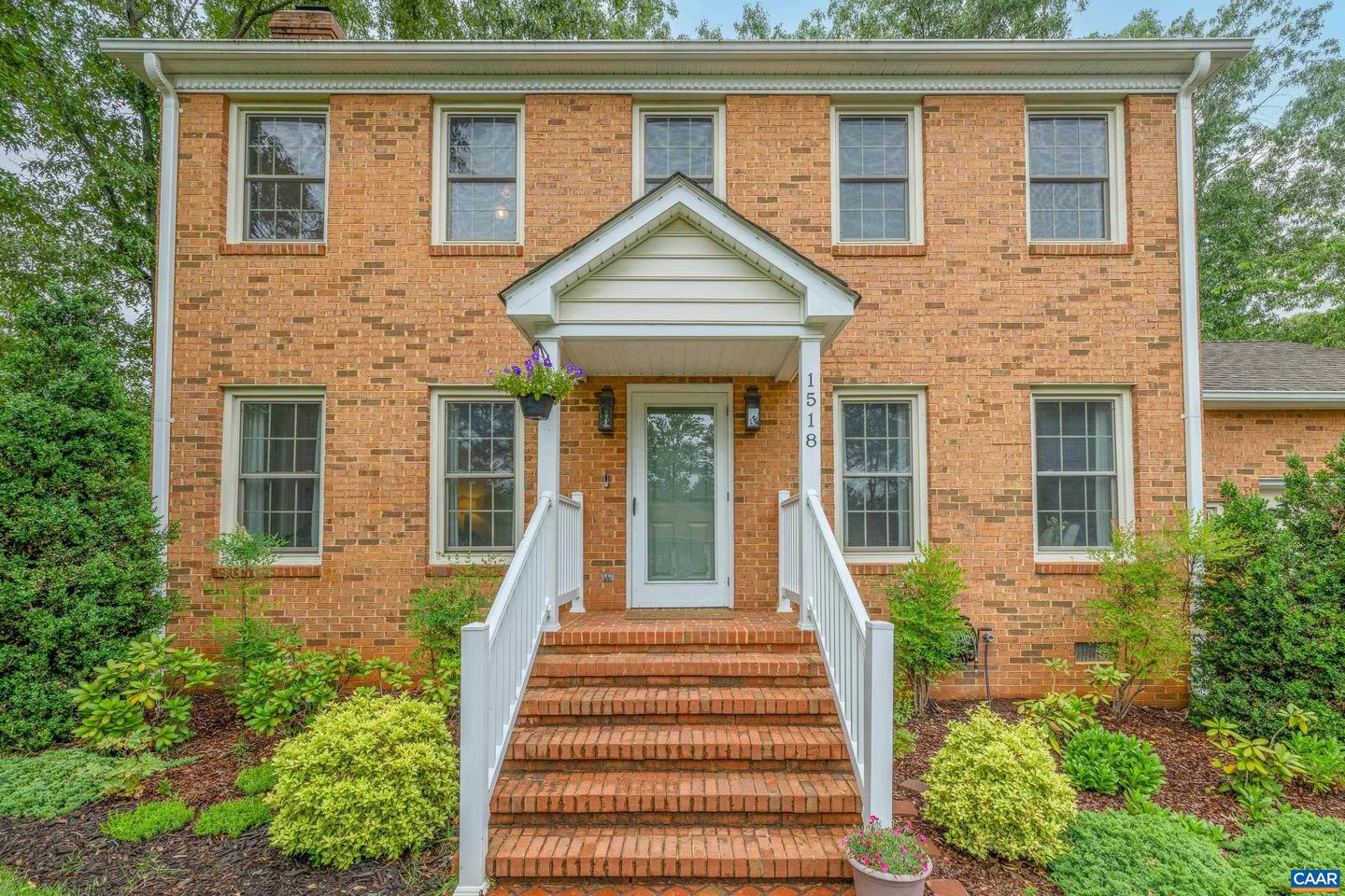 1518 Old Brook Rd