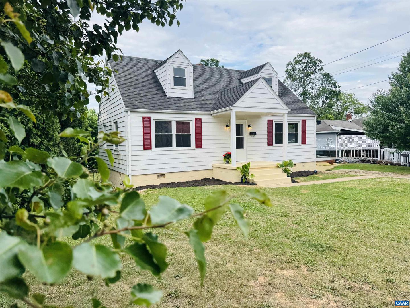 1607 Skymont Cr