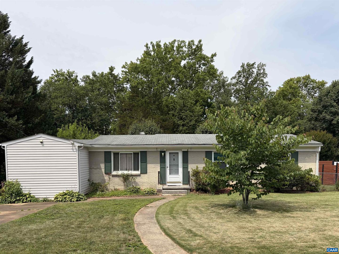 2211 Williamsburg Rd, Charlottesville