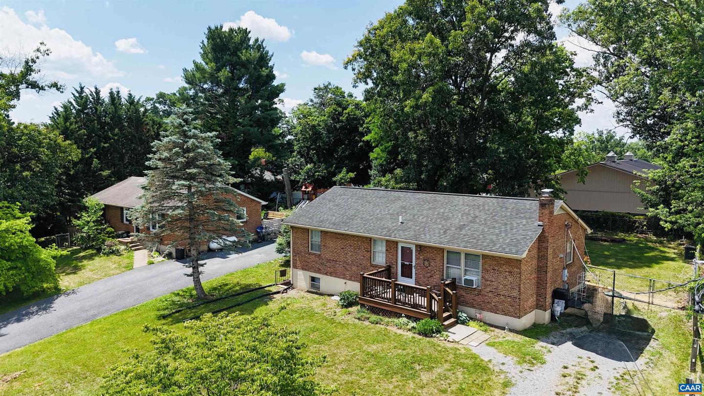 17 Ken View Ave