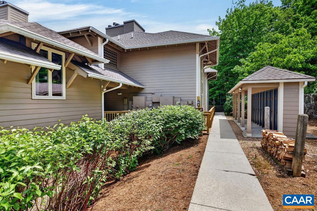2074 Stone Ridge Condos