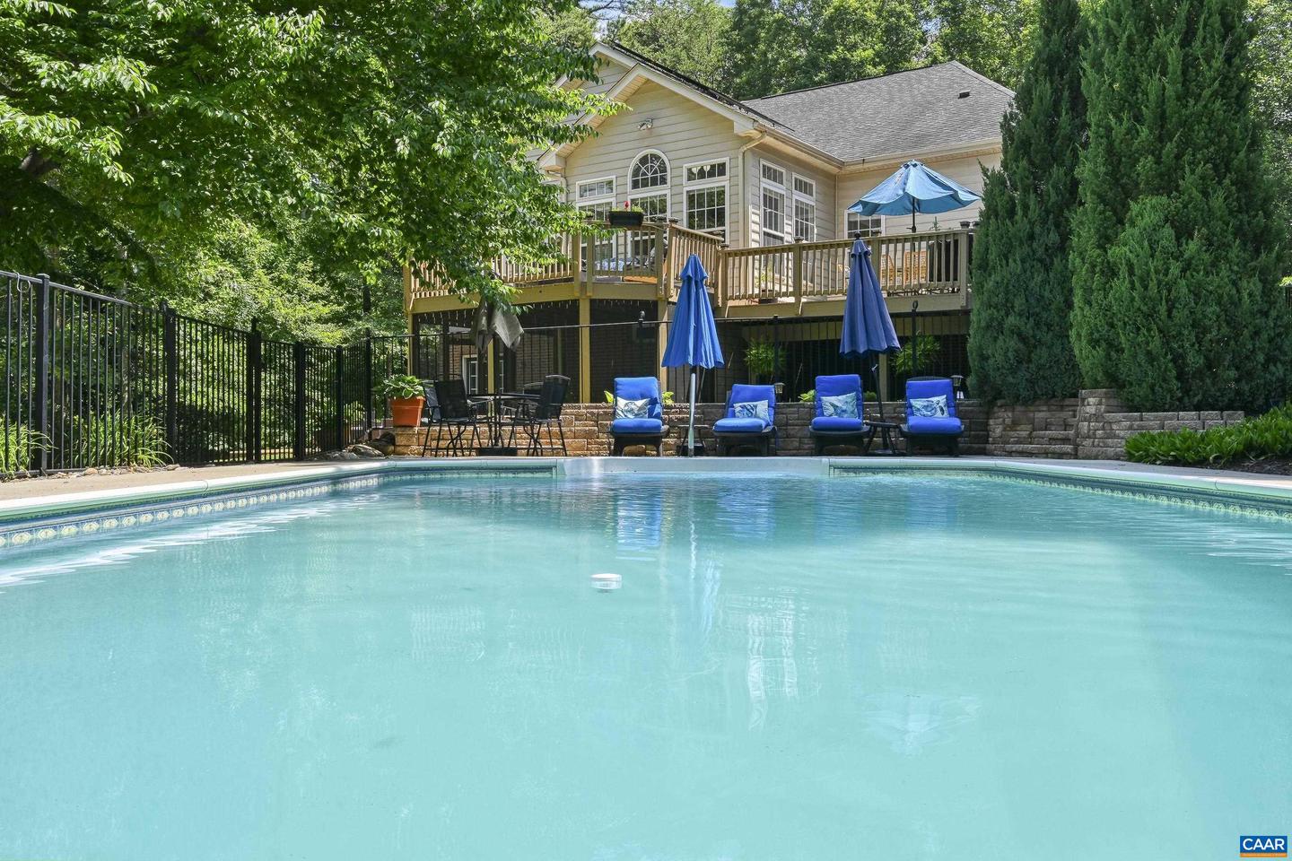 941 Willow Ridge Rd