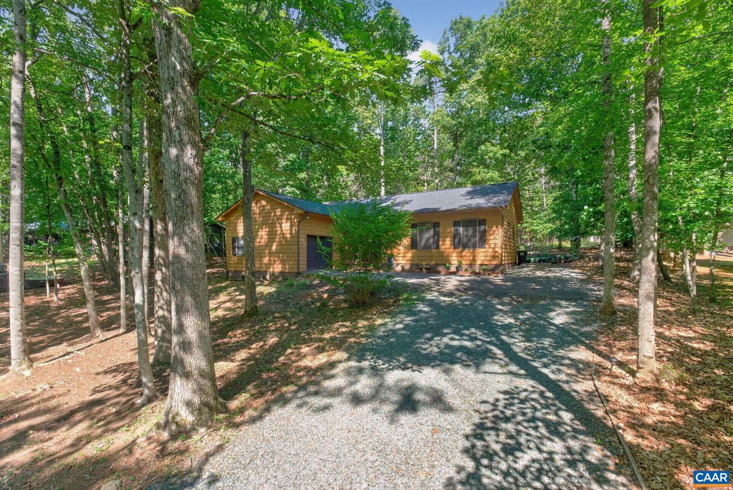 377 Jefferson Dr