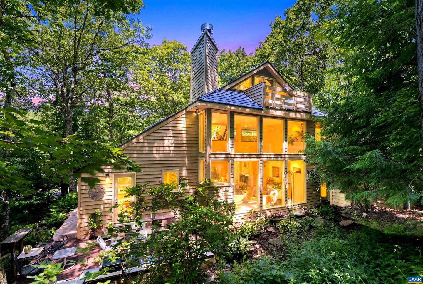 377 Devils Knob Loop