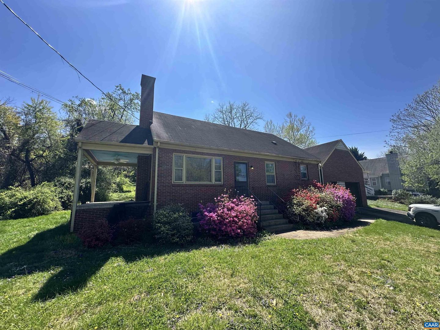 912 Saint Charles Ave, Charlottesville