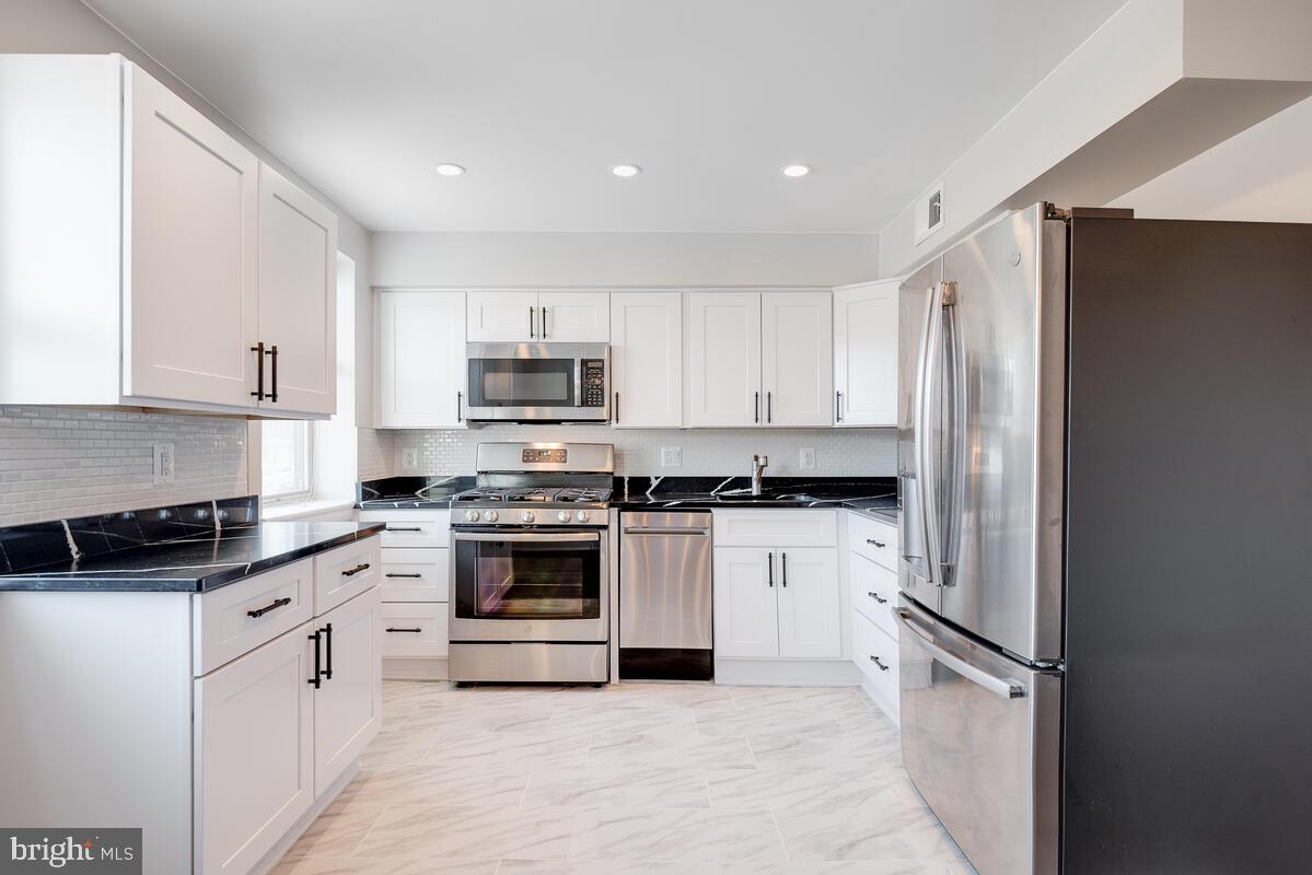 2647 Birney Place SE #201