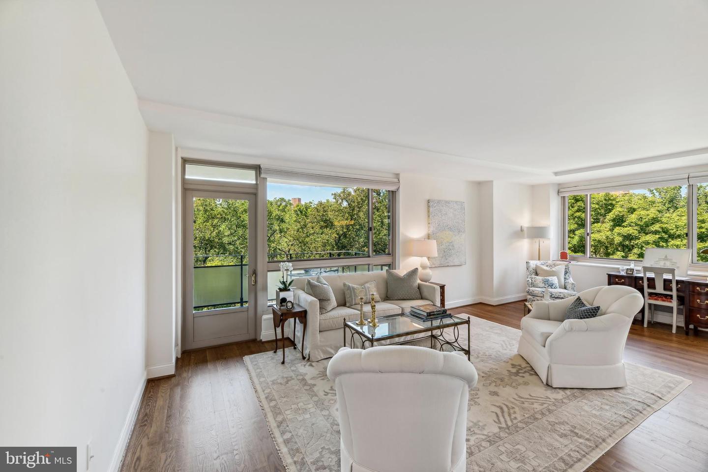 4101 Cathedral Avenue NW #807, Washington