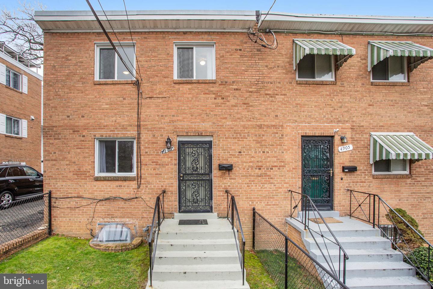4907 Fitch Place NE, Washington