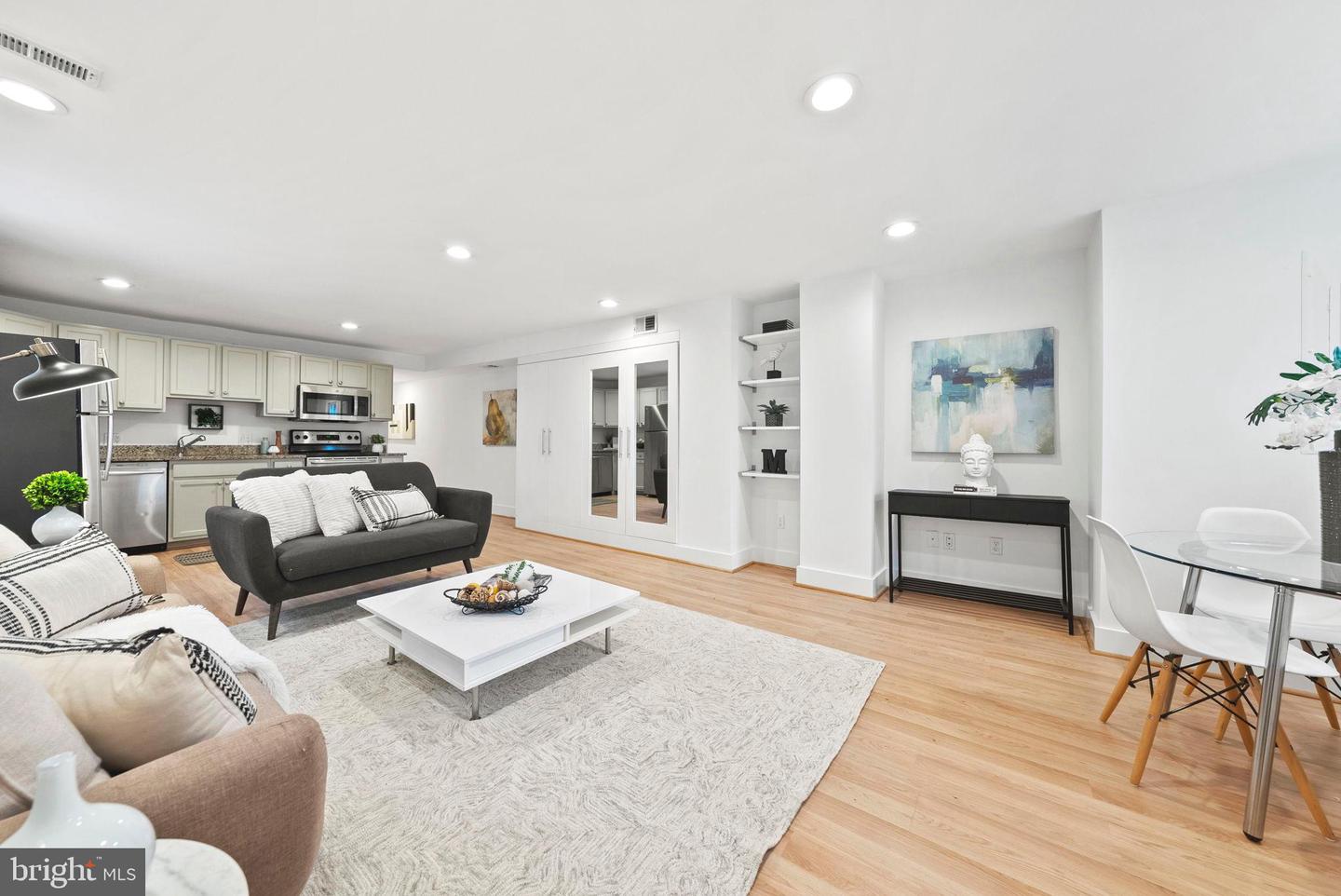 77 U Street NW #2