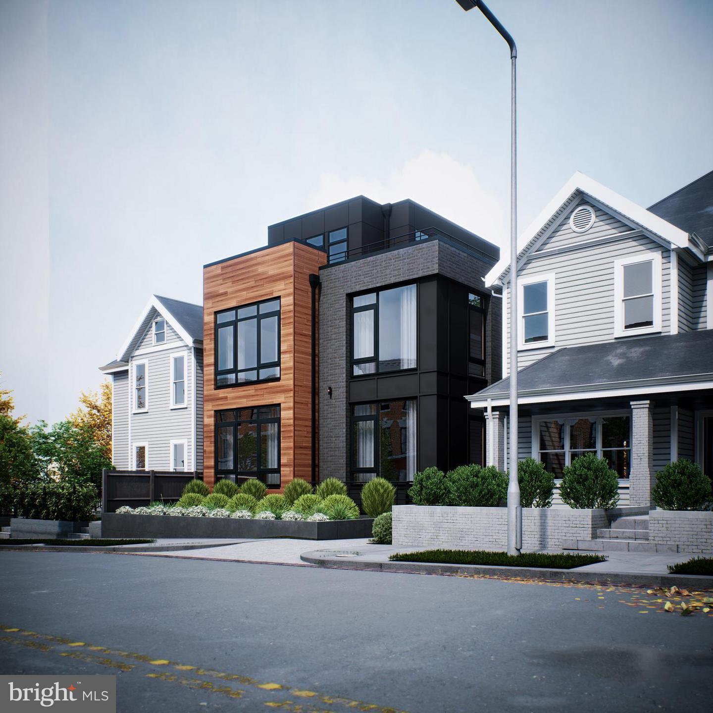2710 12th Street NE