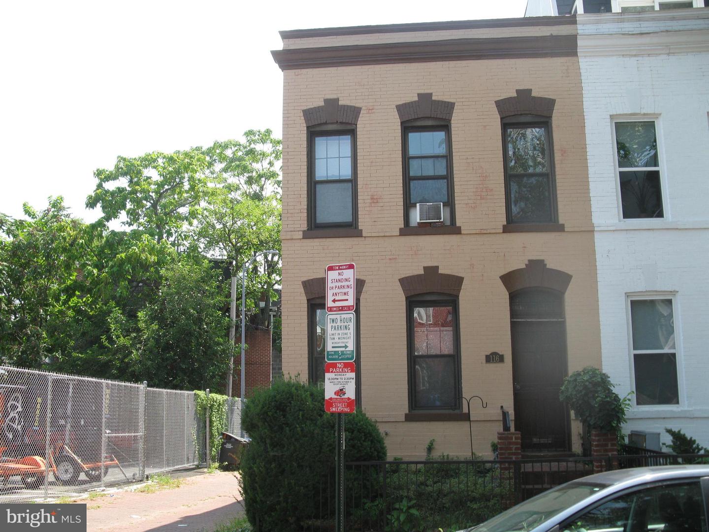 116 Thomas Street NW, Washington