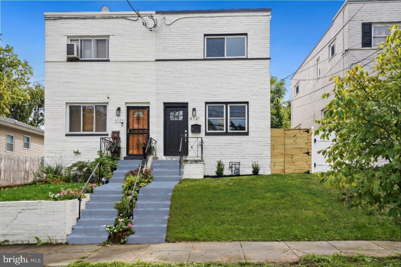 4721 Eads Street NE, Washington