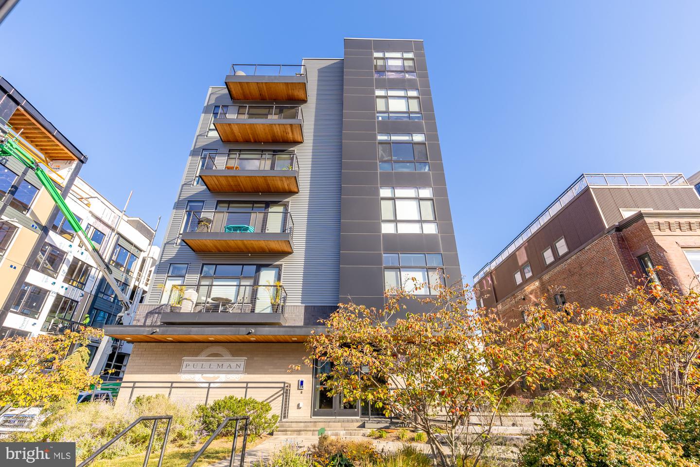 911 2nd Street NE #503, Washington