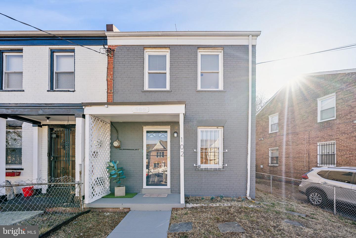102 46th Street SE, Washington