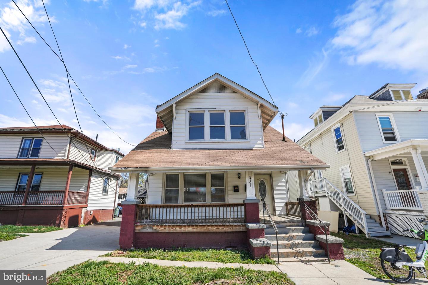 3121 South Dakota Avenue NE, Washington